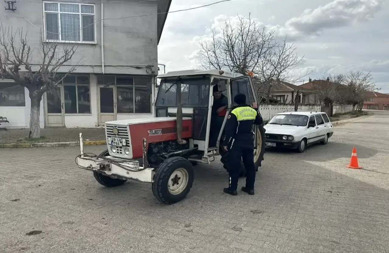 Kırklareli’de Traktör Şoförleri Bilgilendirildi
