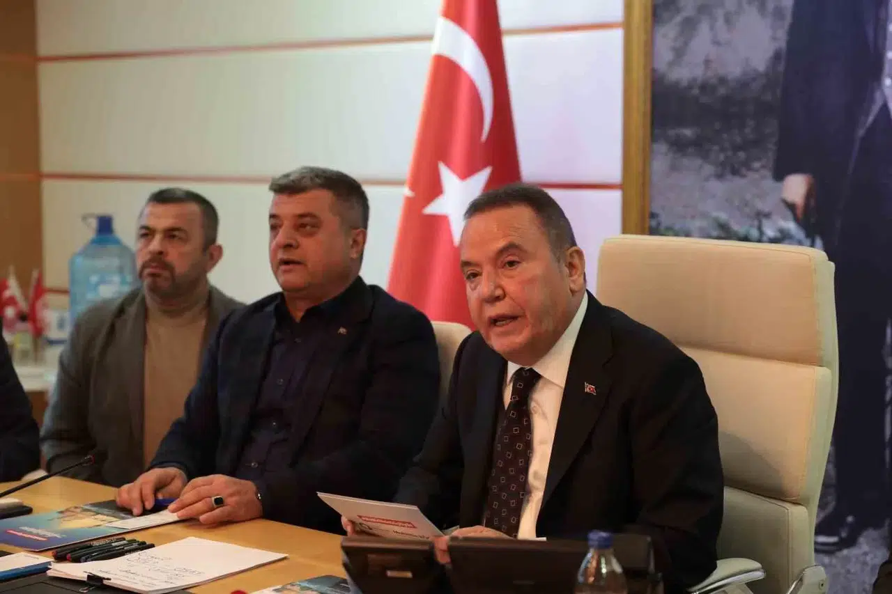 Lider Böcek’ten Taksi Esnafına Müjde