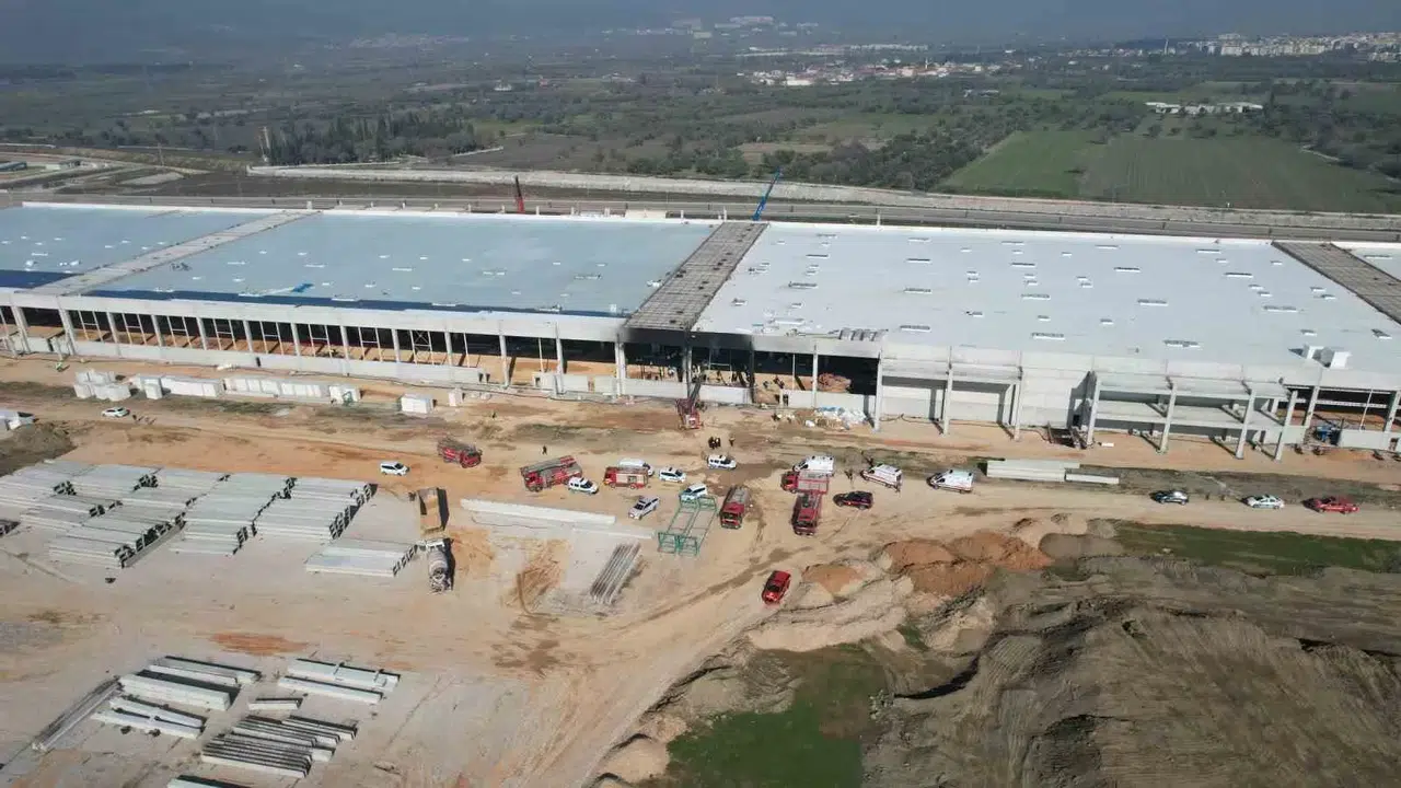 Manisa Osb’de Feci Yangın: 2 Emekçi Yanarak Öldü