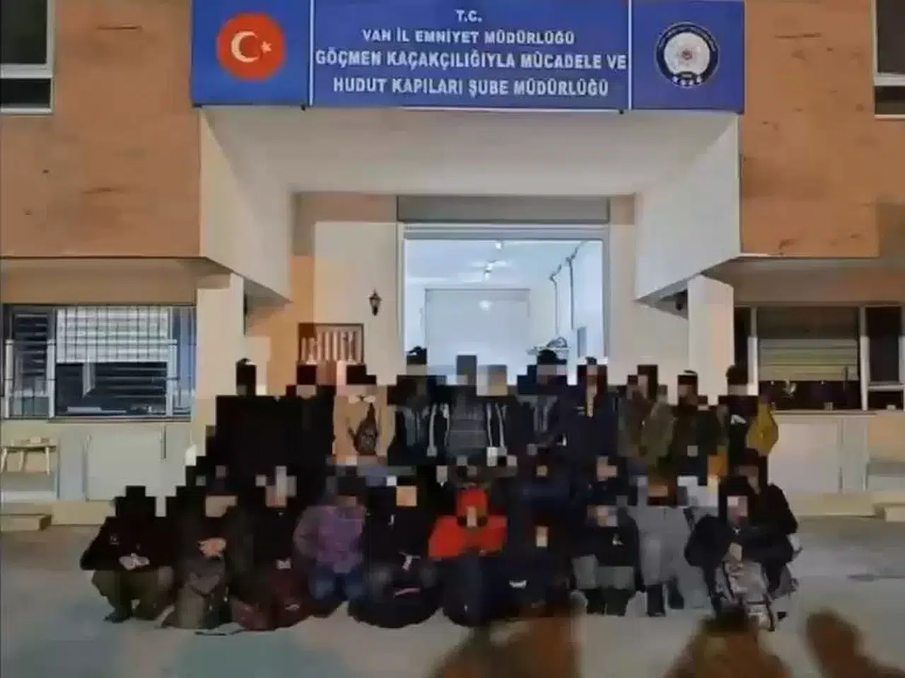 Materyal Yüklü Tırdan Sistemsiz Göçmen Çıktı