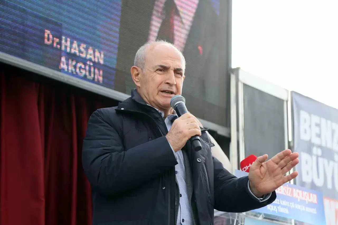 Muazzez İlmiye Çığ Gençlik Merkezi Merasimle Hizmete Açıldı