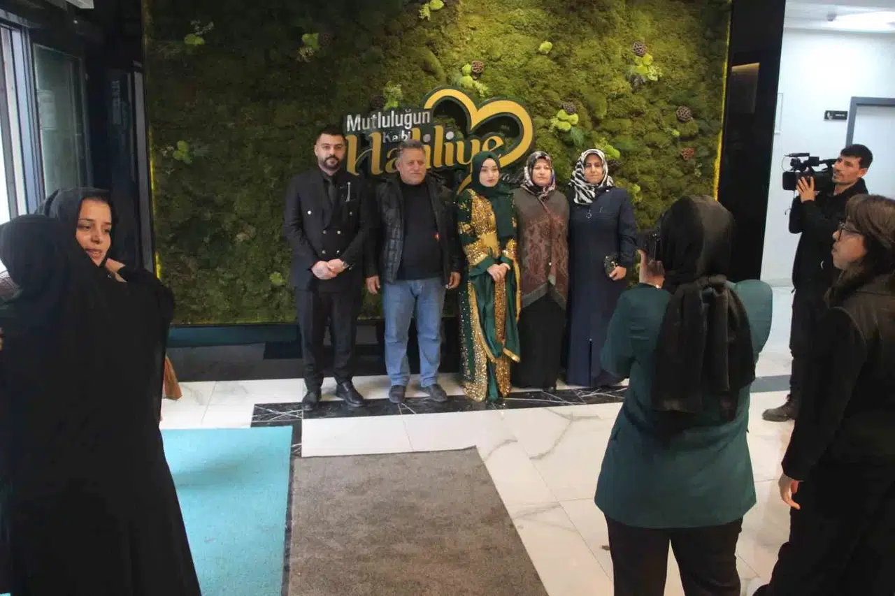 Nikah Salonlarında 14 Şubat Yoğunluğu