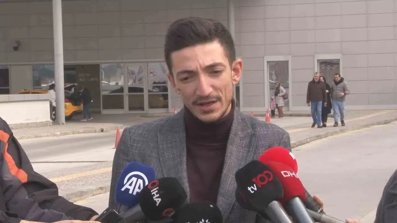 Okulda Düşüp Beyin Kanaması Geçiren Öğrenci: “Öğretmen ’Otur, Birazdan Geçer’ Dedi ve Derse Devam Etti"