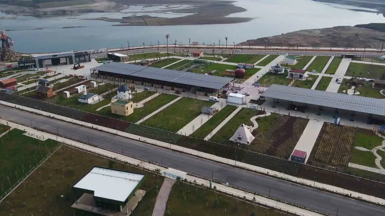 Onikişubat Belediyesi Kendi Ürettiği Elektriği Yatırıma Dönüştürüyor