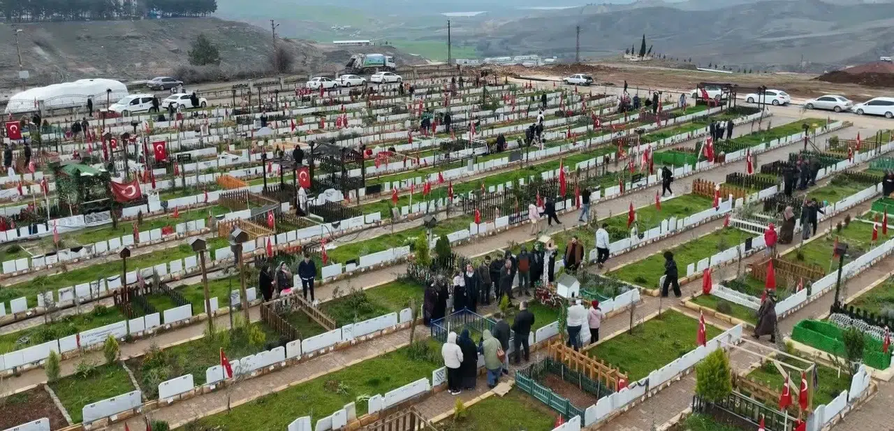 Onlar İçin Vakit 04.17’de Durdu