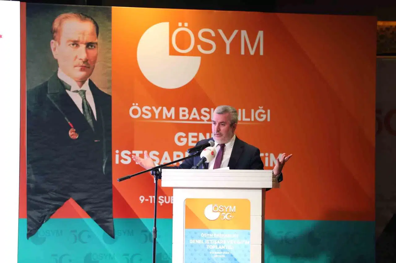 ÖSYM Lideri Prof. Dr. Ersoy: "Yapay Zeka ile Soru Üreteceğiz, Değerlendirmeler Yapacağız ve Bu Alanda Çok Kıymetli Bir Başlangıç Olacak"