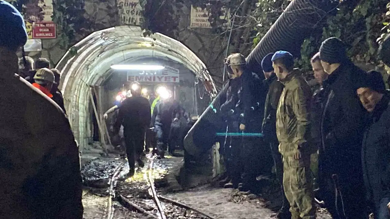Özel Maden Ocağında Göçük: 2 Emekçiden 1’i Sağ Olarak Çıkartıldı