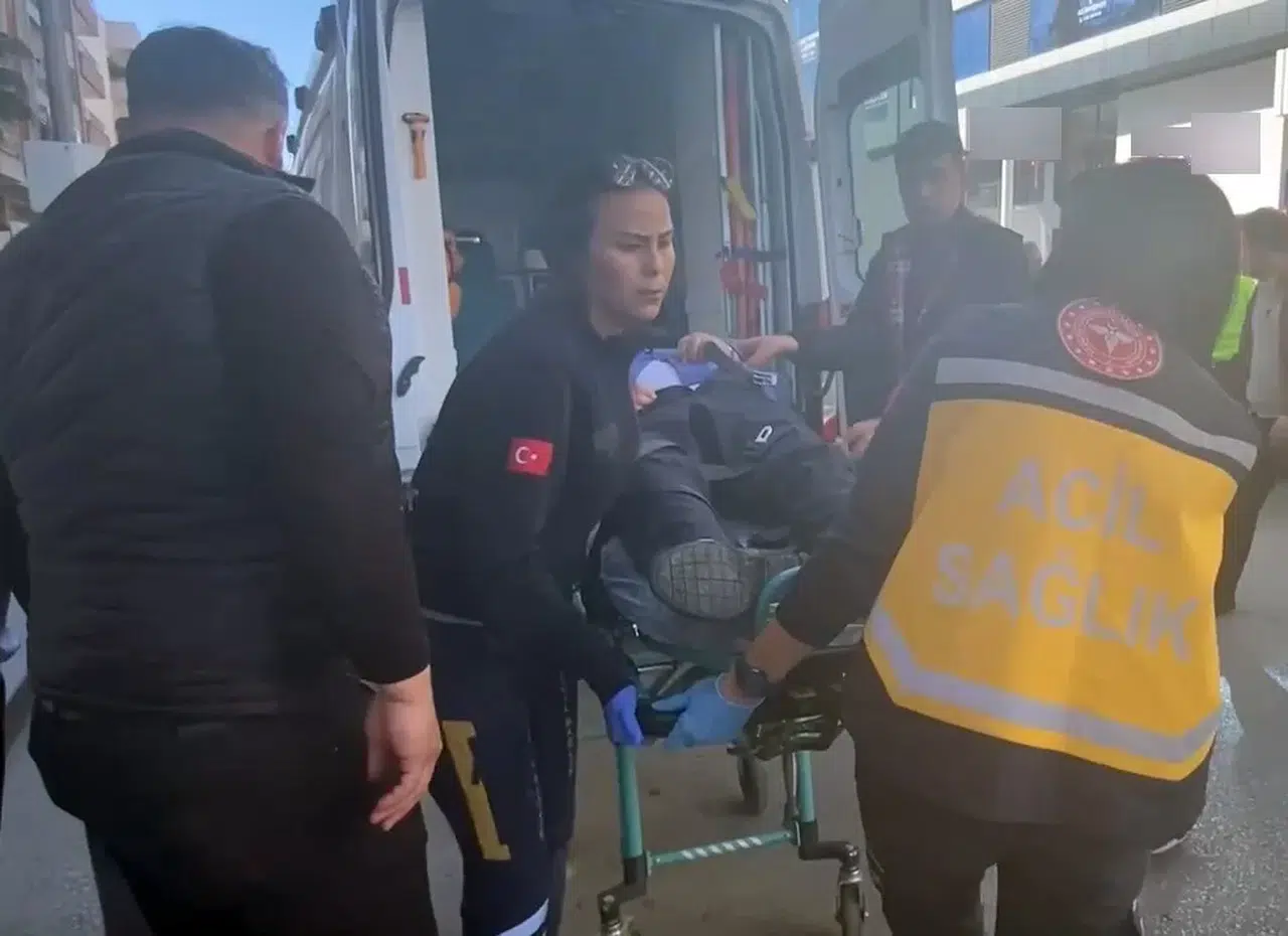 Parkomat Vazifelisi Bayanın Dikkatiyle Tekrar Hayata Döndürülen Adamdan Makus Haber