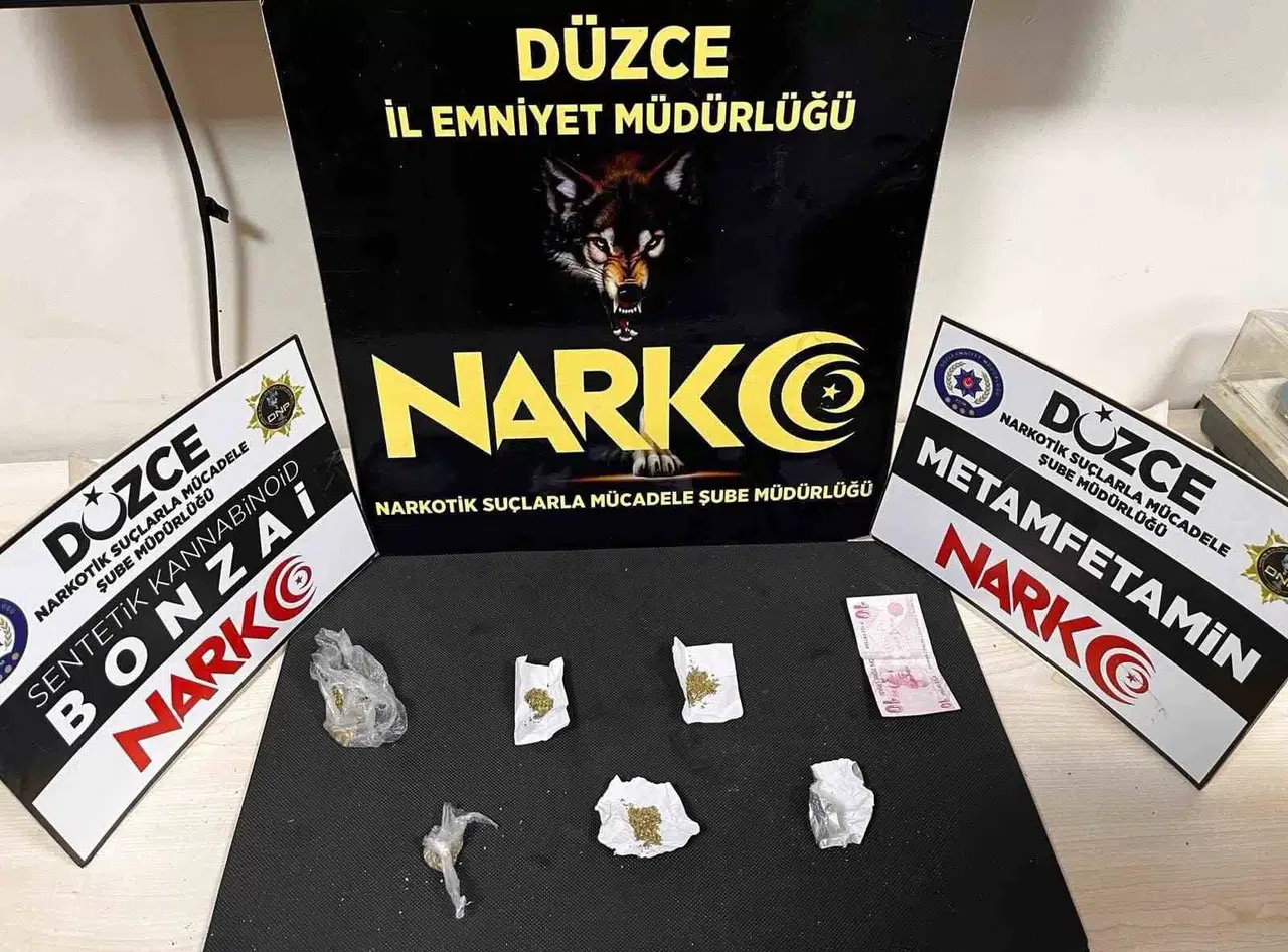 Polisten Uyuşturucu ve Kaçakçılık Operasyonu