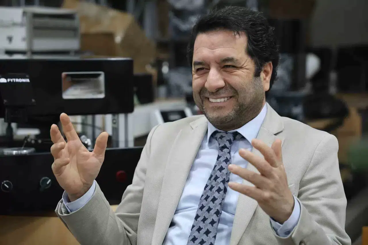 Prof. Dr. Yakuphanoğlu: “Geleceğin Yüz Yılı Fotoniktir”