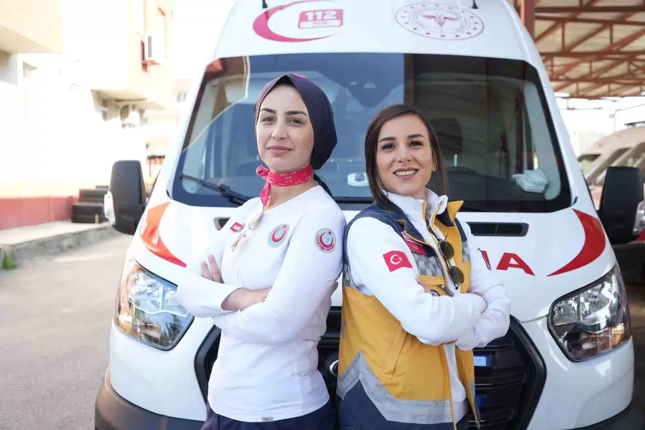 Samsun’un 2 Bayan Ambulans Sürücüsü Hayat Kurtarmak İçin Vakitle Yarışıyor