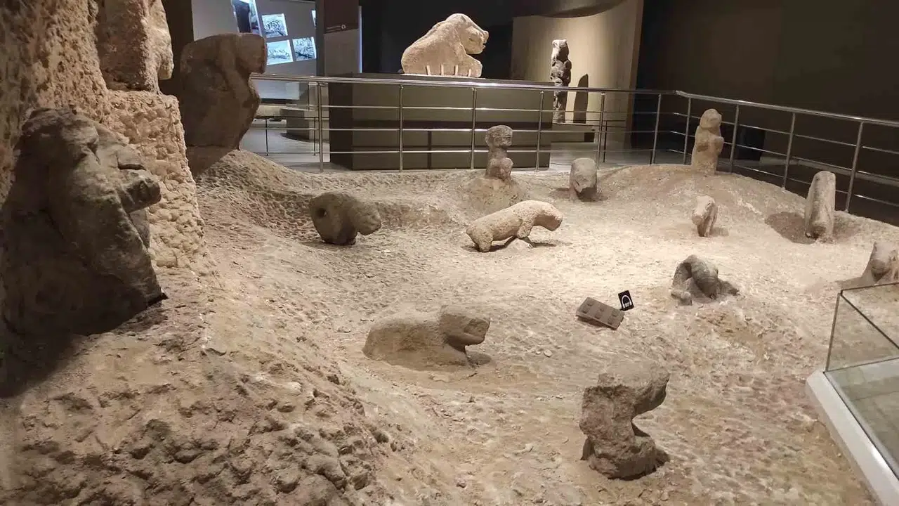 Şanlıurfa Arkeoloji Müzesi Neolitik Periyoda İlişkin 81 Eser ile Kapılarını Açtı