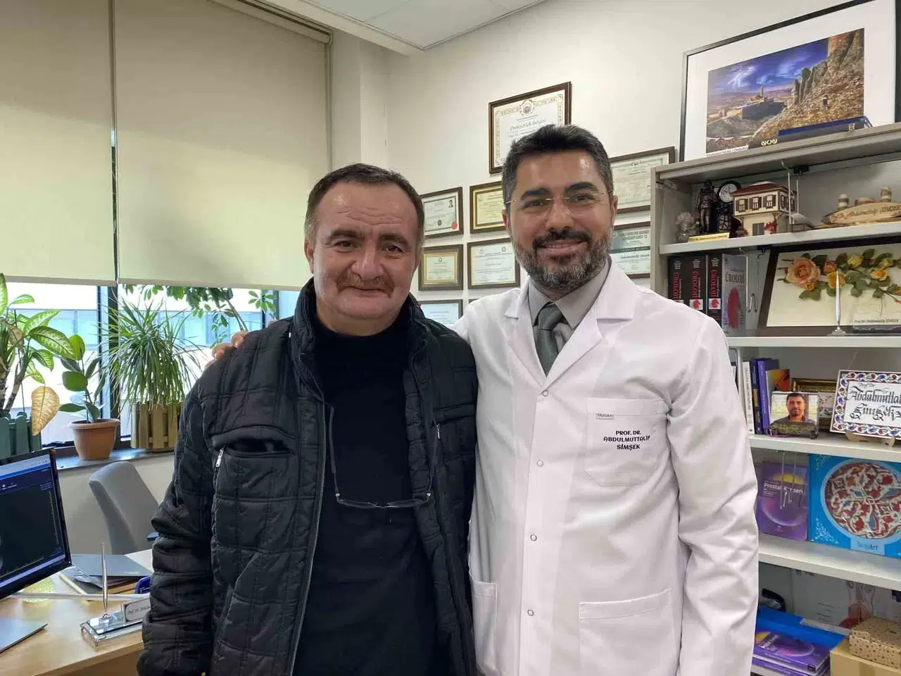 Sarsıntıda Konutu 2 Oğluna Mezar Oldu, Tedavilerle Yaşama Tutundu: "Daha Dün Gibi"