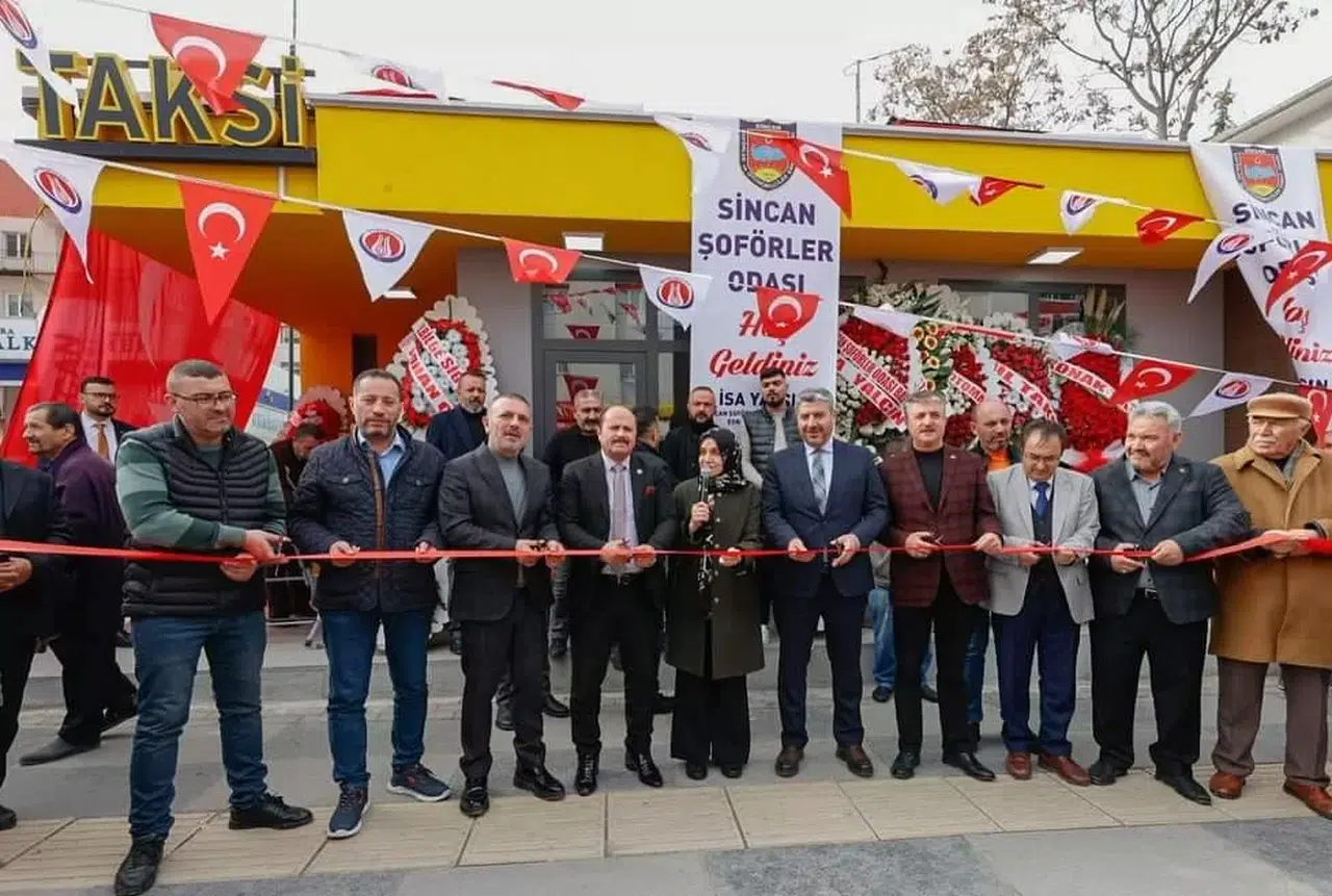 Sincan Belediye Lideri Ercan ‘Vatan Taksi Durağı’nın Açılışını Yaptı