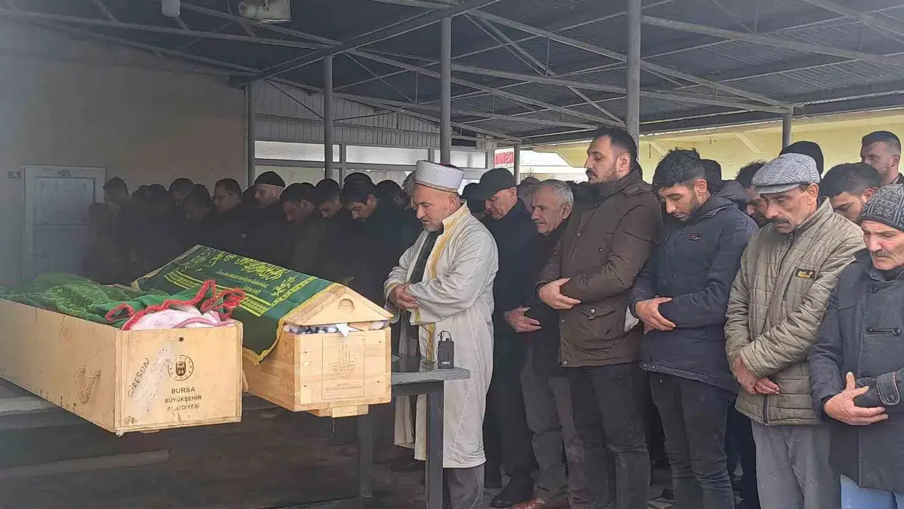 Soçi Açıklarında Zehirlenen İki Balıkçı Son Seyahatine Uğurlandı