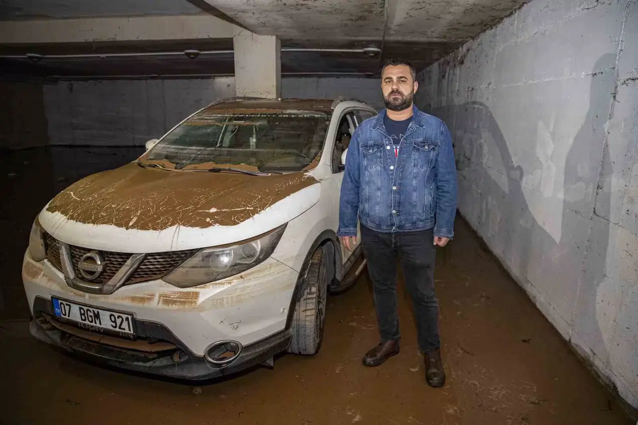 Su Dolu Otoparka İnen Vatandaş Gördüğü Görünüme İnanamadı