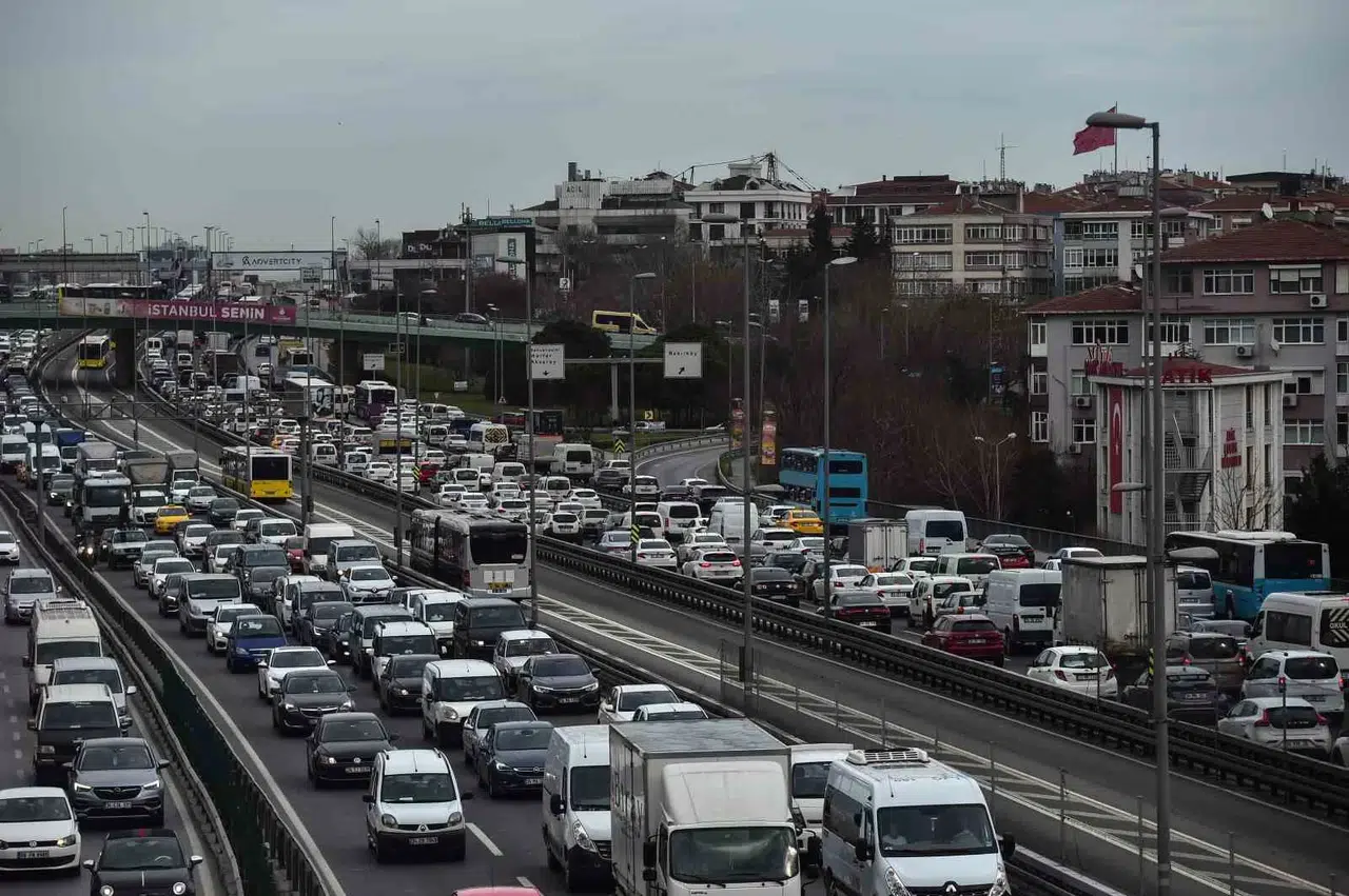 Trafiğe Kayıtlı Toplam Taşıt Sayısı 29 Milyon Hududunda