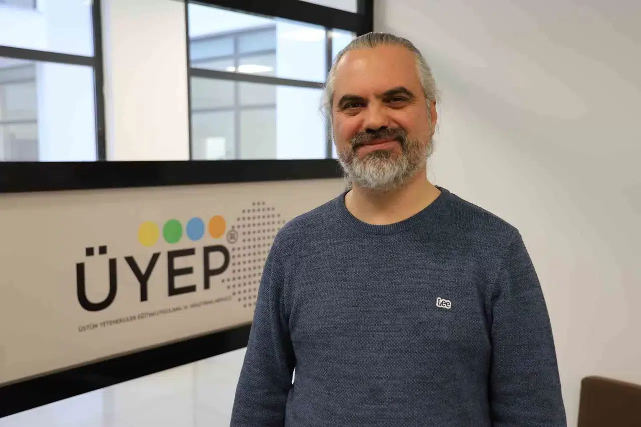 Üstün Yetenekli Öğrenciler Anadolu Üniversitesi Üyep Merkezi’nde Özel Eğitim Görüyor