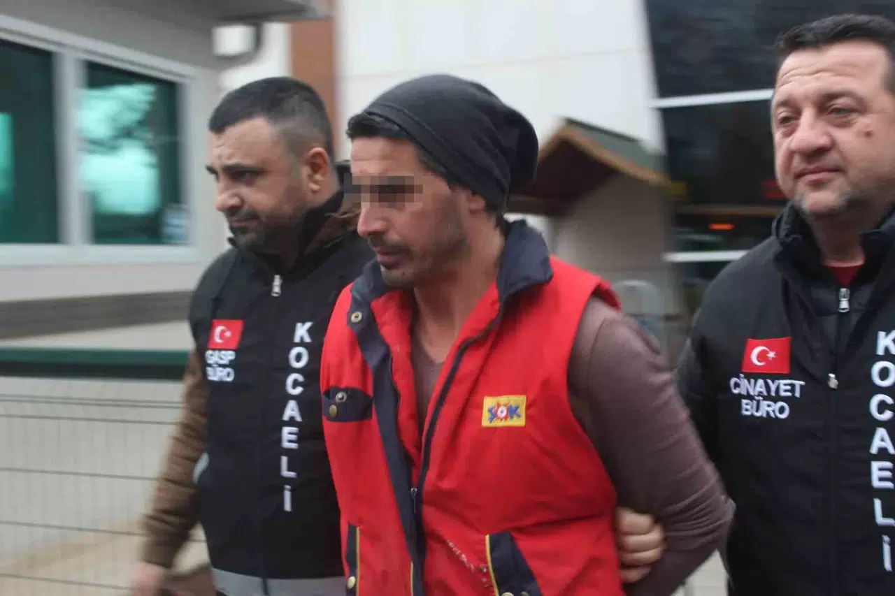 Yaşlı Bayana Uyuşturucu Verip, Cinsel İstismarda Bulunmuşlardı: Tekrar Yargılanıyorlar