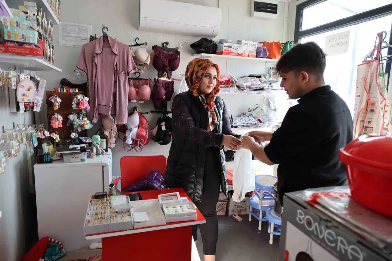Zelzele Öncesi Cüzdanda Göremediği Para Artık Cüzdanında