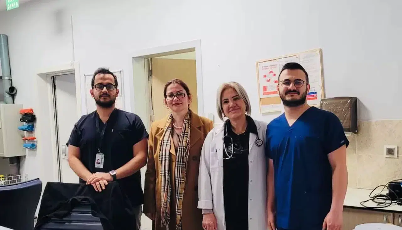 AK Partililer Tıp Bayramını Kutladı