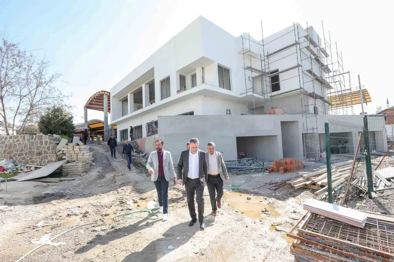 Bayraklı’nın Yeni Kültür Merkezi ve Anaokulunda Sona Gelindi