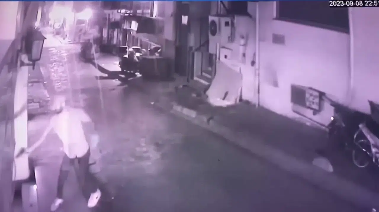 Bayrampaşa’da Kıraathane Sahibine 6 Ayda 2 Defa Silahlı Atak Düzenlendi: O Anlar Güvenlik Kamerasında