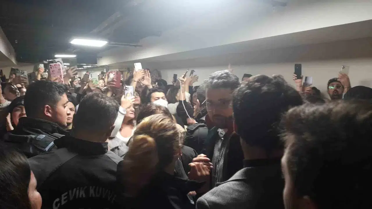 Eros İsimli Kedinin Vefatına Neden Olan Sanığa 2 Yıl 6 Ay Mahpus Cezası