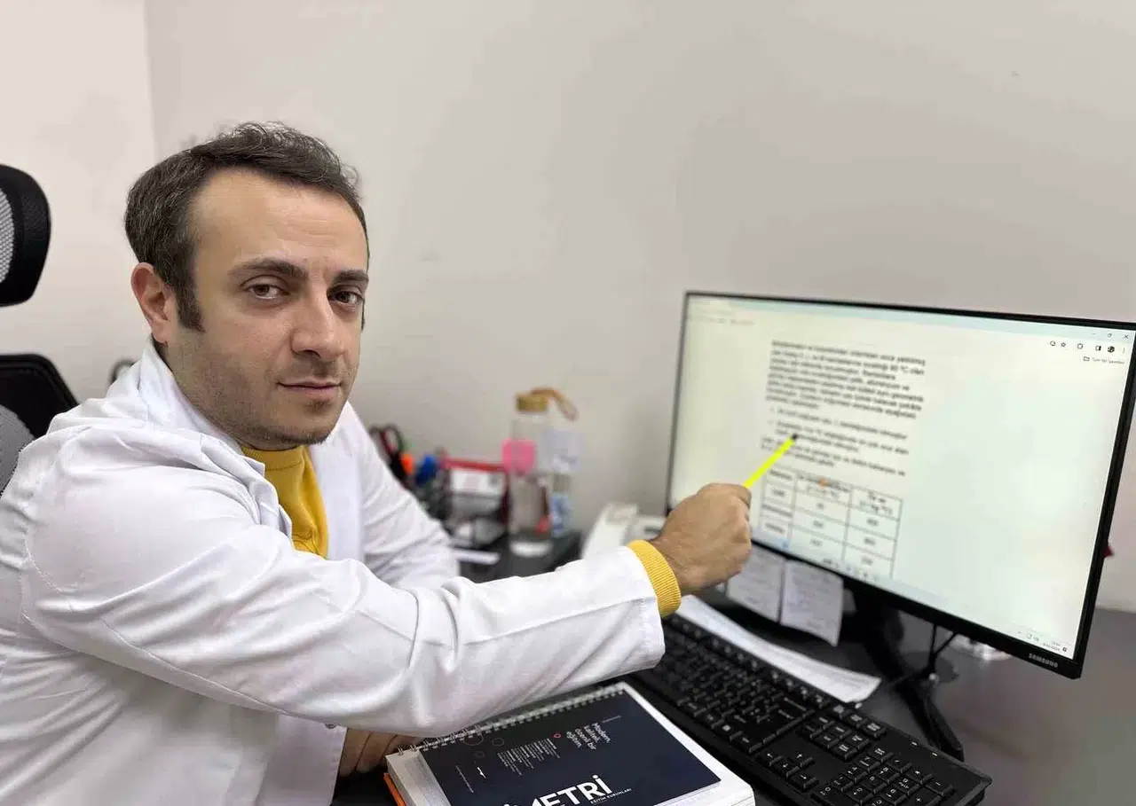 Fizik Öğretmeni, MSÜ İmtihanında Yanlış Bulduğu Soruyu Cimer’e Şikayet Etti