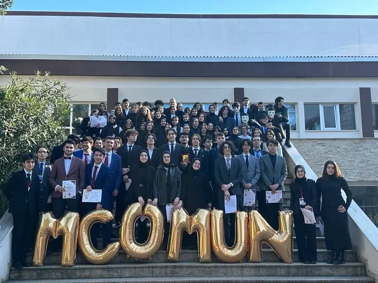 Geleceğin Önderleri Olarak Model Birleşmiş Milletler Konferansında Diplomasi Yaptılar
