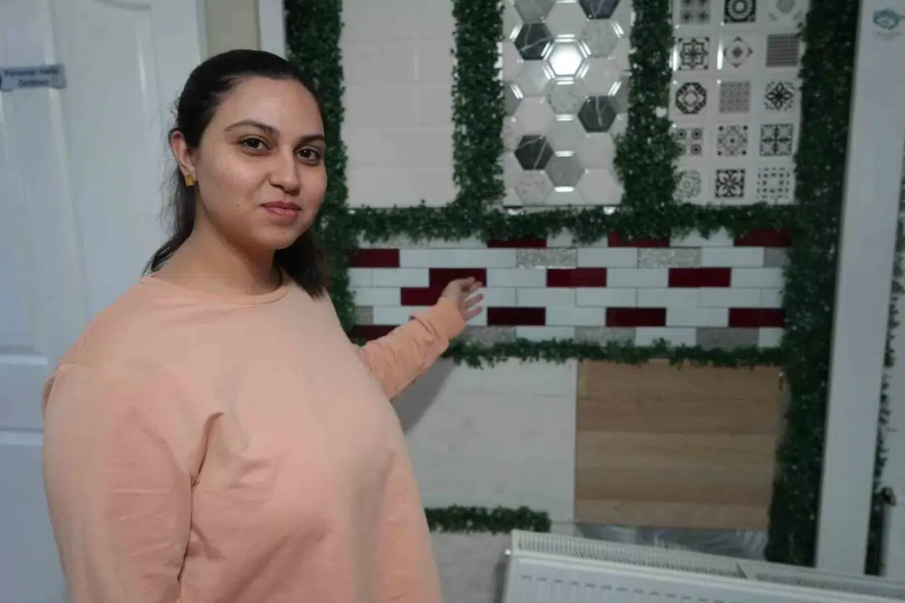 Genç Bayan Teşebbüsçü, Doğalgaza Alternatif Boya ile Isıtma Sistemi Keşfetti