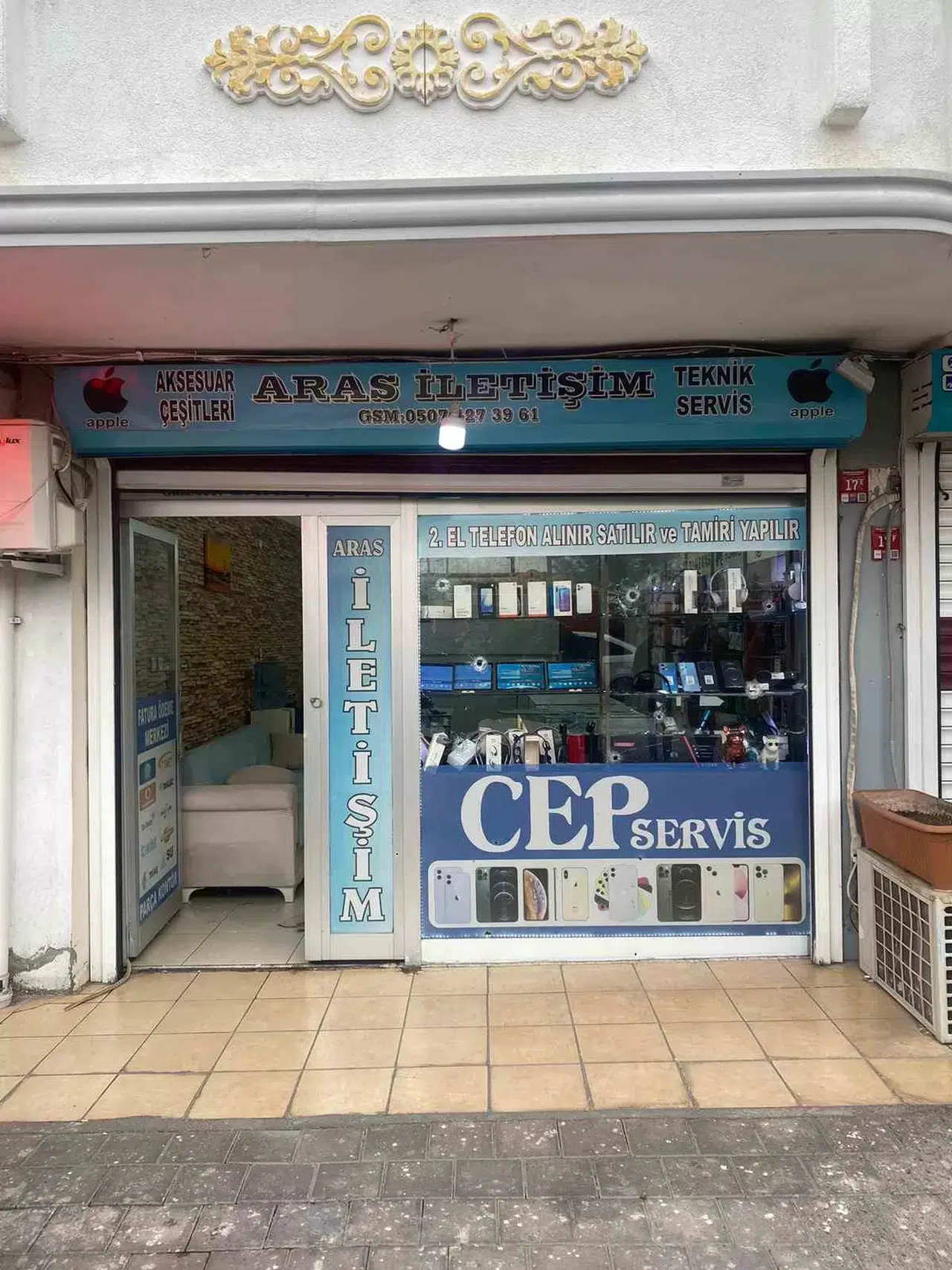 İftar Vaktinde Husumetlisinin İş Yerine Ateş Etti