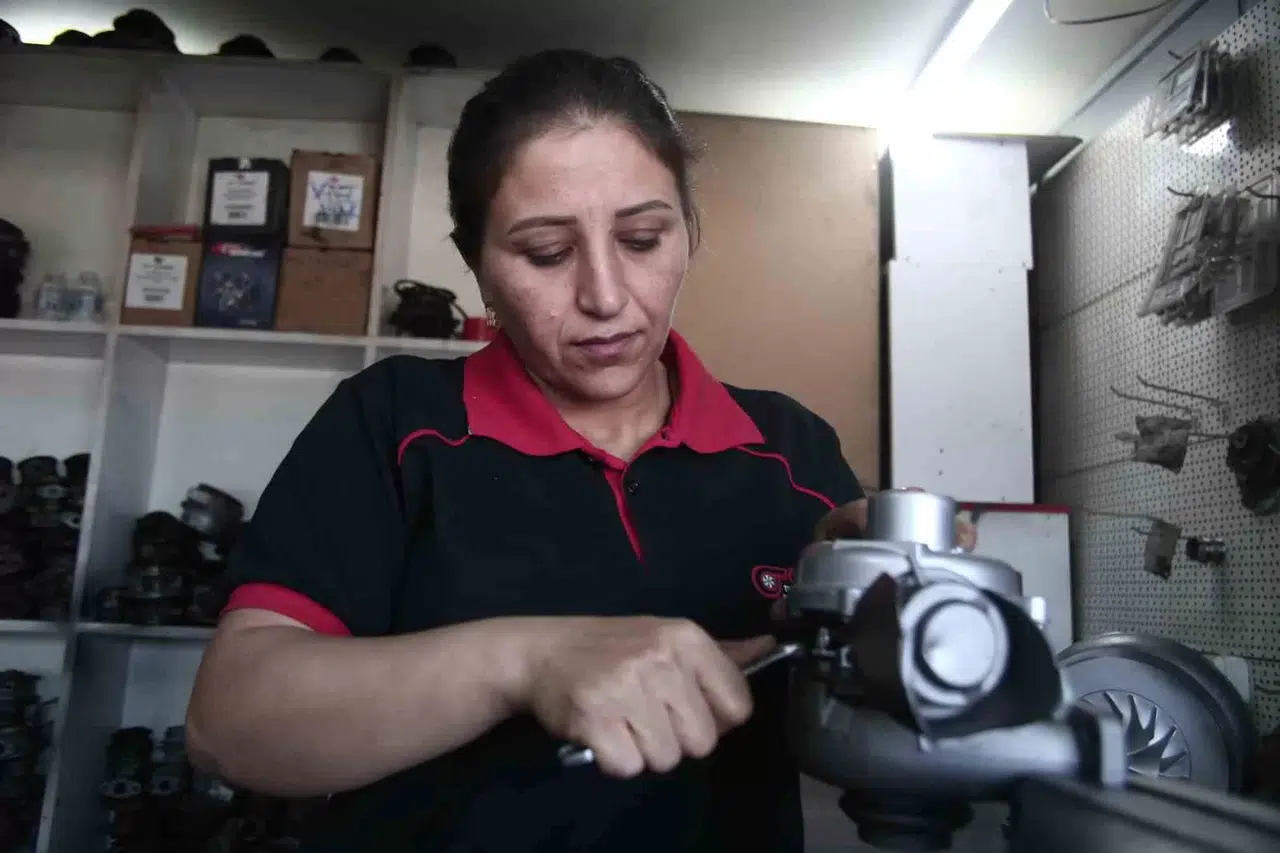 Mesken Hanımlığından Endüstride Ustalığa: Turbocu Aynur Usta Bayanlara Örnek Oluyor