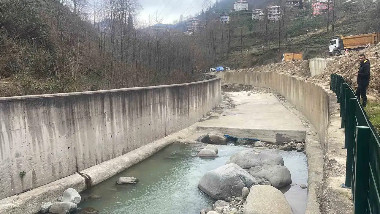 Rize’de Bir Garip Dere Islahı