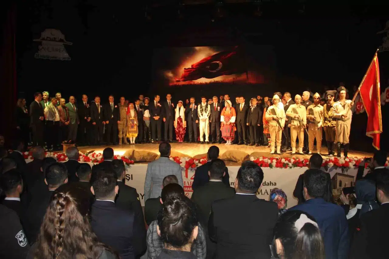 Şanlıurfa’da Mehmet Akif Ersoy’u Anma Programında His Dolu Anlar Yaşandı