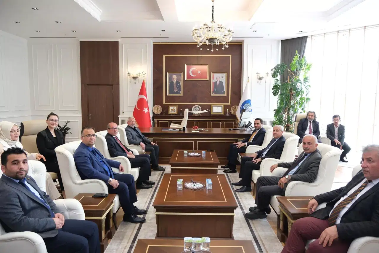 AK Parti’den Aşgın’a Ziyaret