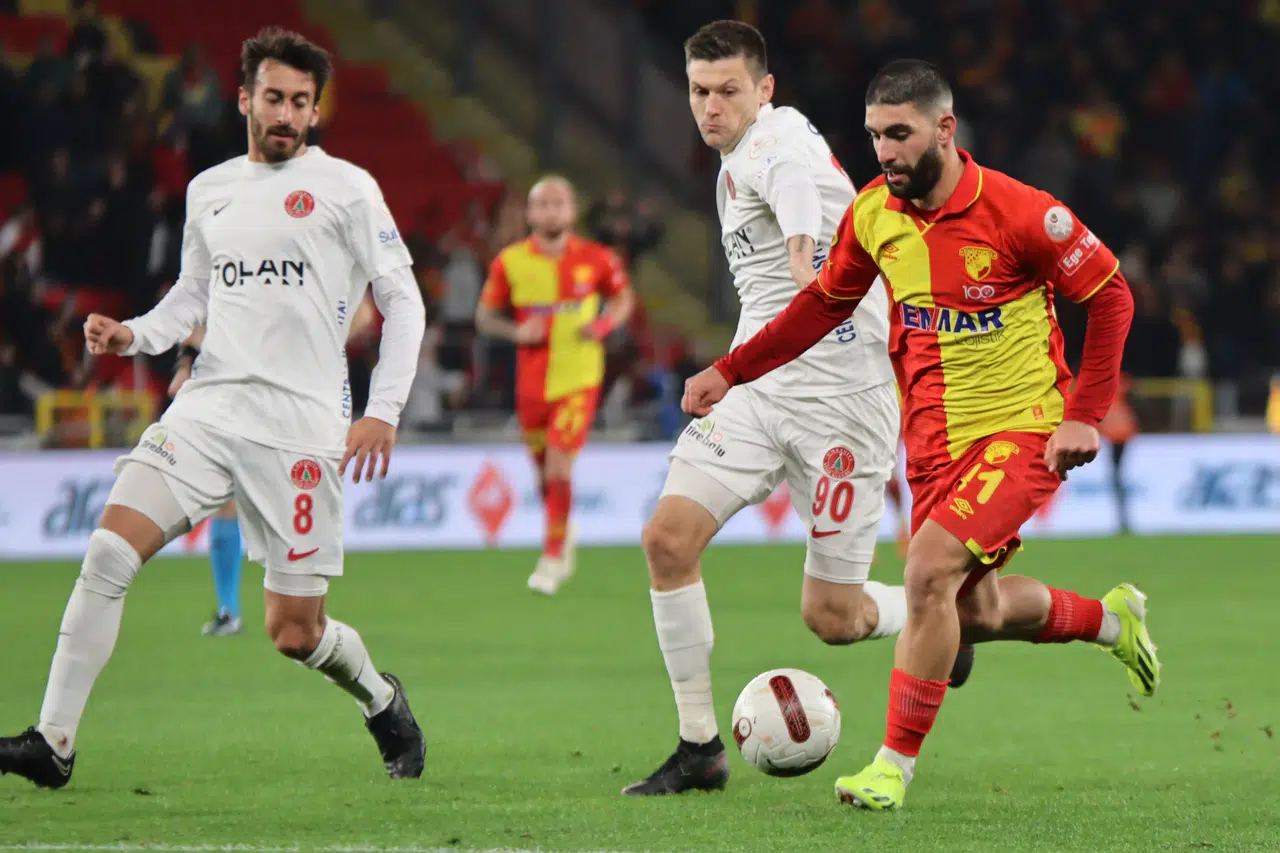 Ahmed Ildız Geri Dönüyor