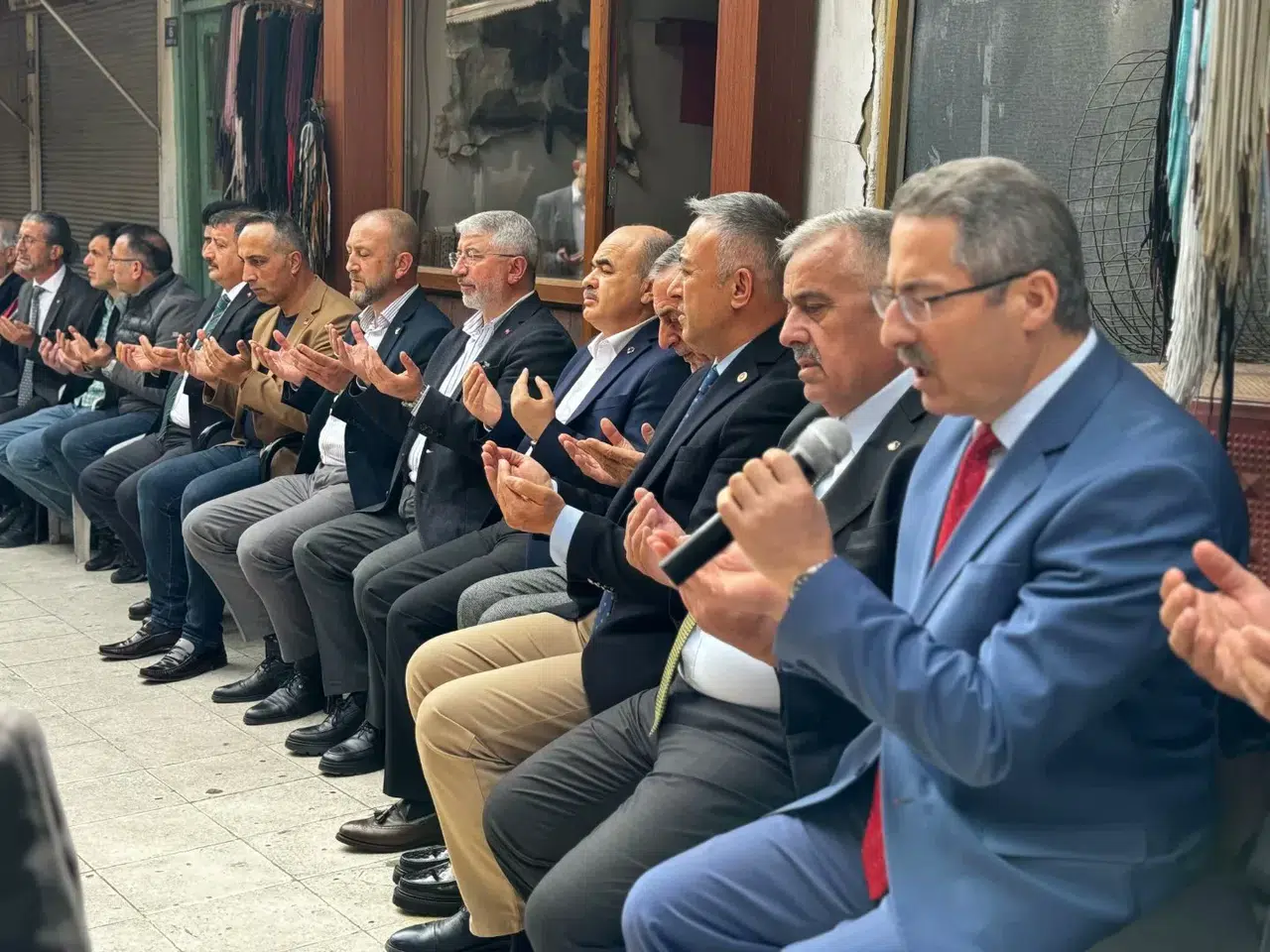 Asrılık "Arife Duası" Geleneği Bu Yıl da Yaşatıldı