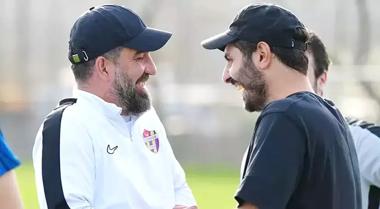 Hamit Altıntop, Eyüpspor'u Ziyaret Etti