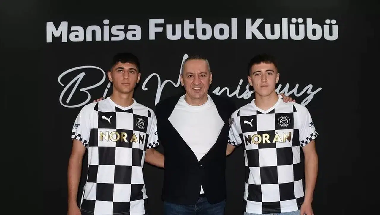 Manisa’da İki İmza Birden