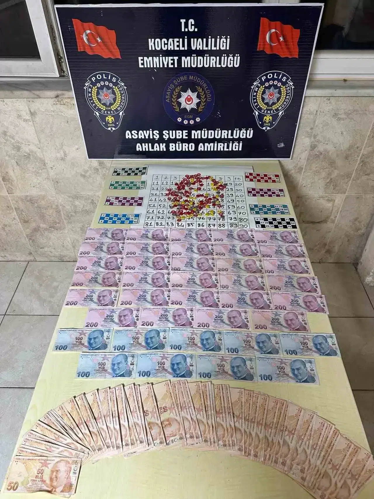 Kocaeli’de Kumar Operasyonu: 6 Bireye 38 Bin TL Ceza