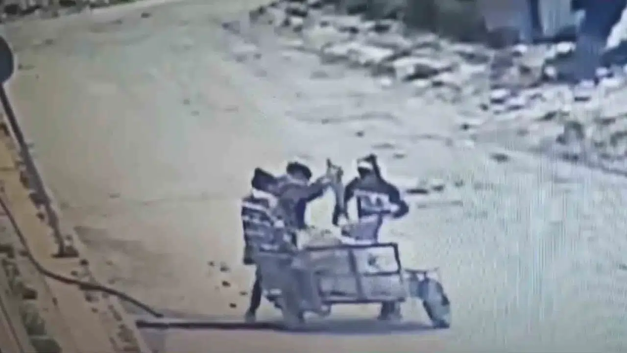 Motosikletli Mazgal Hırsızları Kamerada