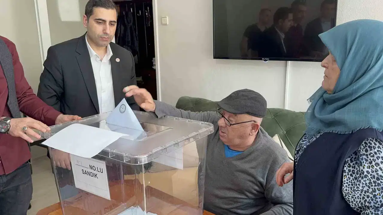 Sandık O Hastaların Ayağına Gitti