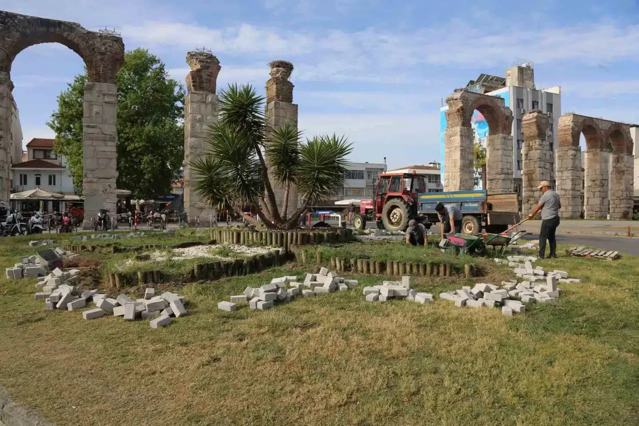 Turistlerin Akınına Uğrayan Selçuk, Döneme Hazır