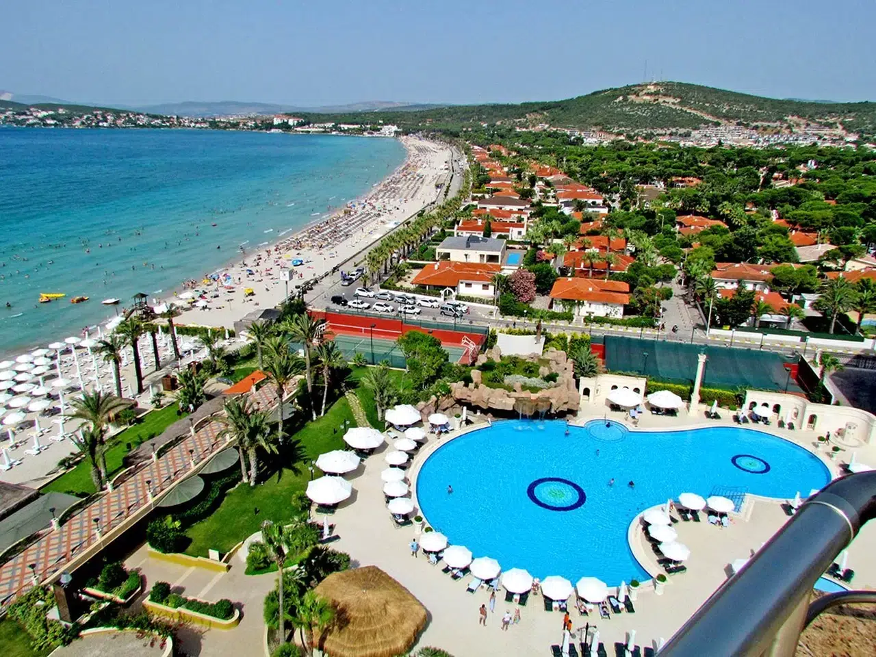 Ünlü Tatil Merkezi Çeşme’de Oteller Bayrama Yüzde 100 Dolulukla Giriyor