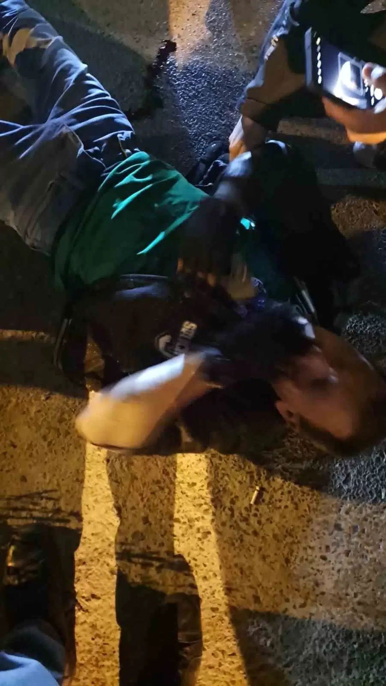 Üsküdar’da Akına Uğrayan Motokurye 5 Yerinden Bıçaklandı