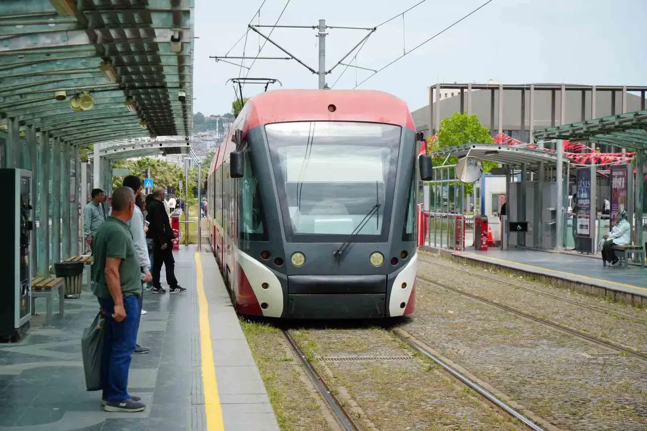10 Yeni Tramvay Alım İhalesi Tamamlandı, Birinci Teslimat 24 Ay Sonra