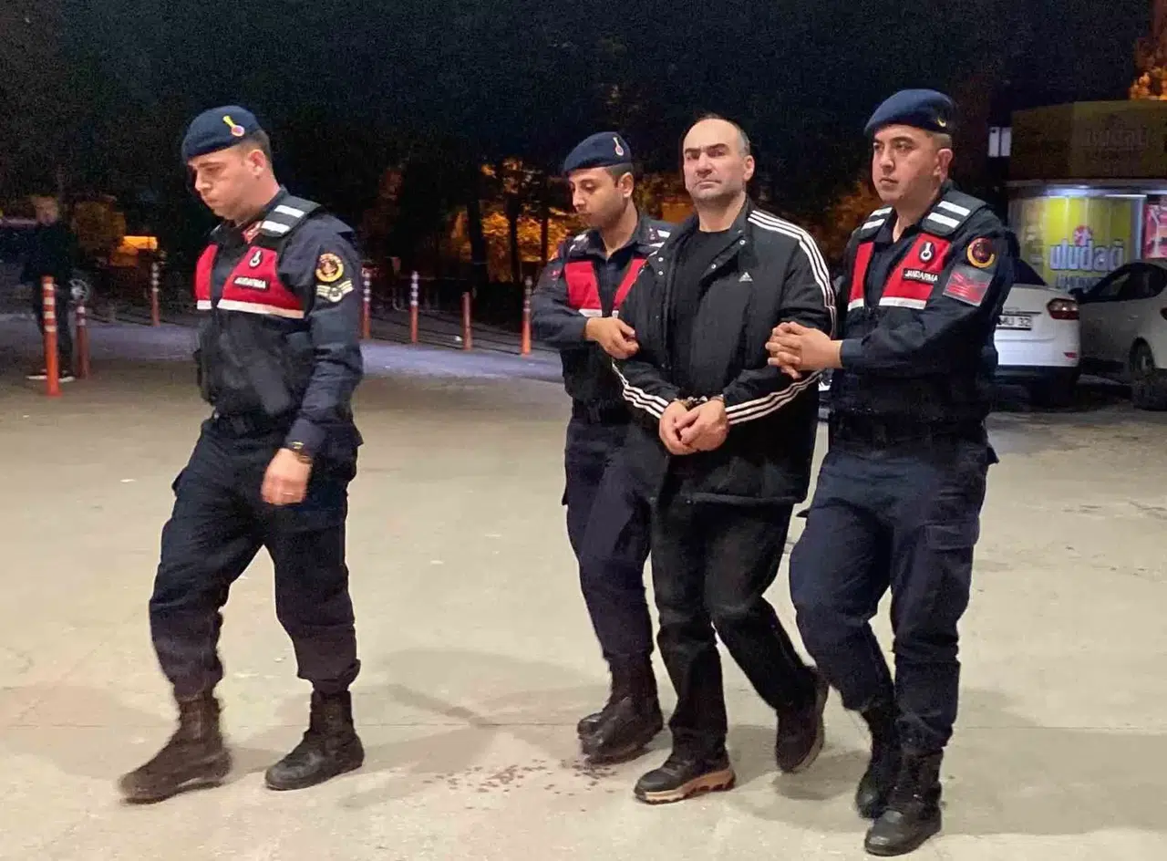 29 Yıl Mahpus Cezasıyla 6 Aydır Aranan Şahıs Yakalandı