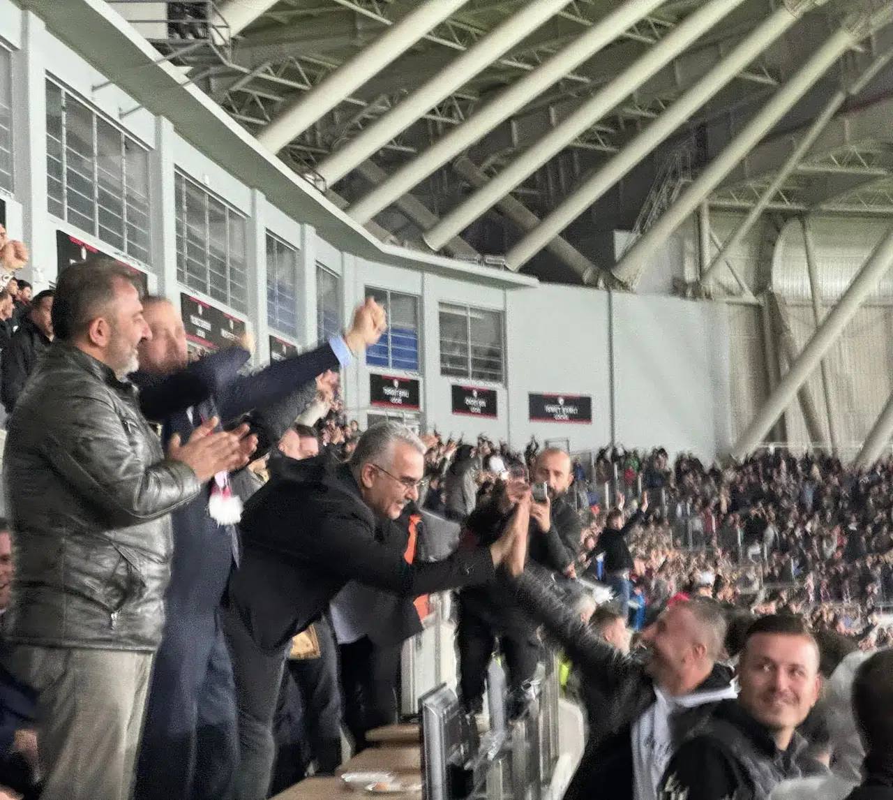 Ahlatcı: Geliyoruz