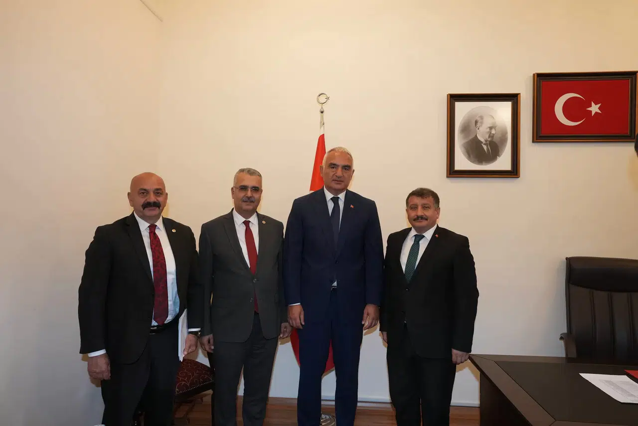 Ahlatcı, Kentin Taleplerini Anlatıyor, Destek İstiyor